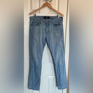 Hollister Men's Slim Straight 32X32 Light Wash Blue Denim Everyday Casual Jeans